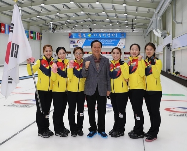 2018 평창 동계올림픽에서 단연 여자 컬링이 화제에 오르고 있는 가운데, 대한민국 컬링의 본고장 의성군이 화제의 중심에 섰다. (사진=의성군)