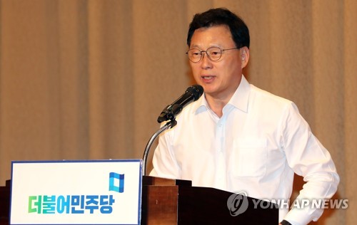 더불어민주당 가짜뉴스특위 위원장인 박광온 최고위원