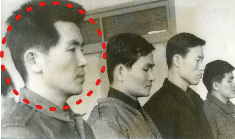 통일혁명당 사건으로 무기징역을 선고 받은 신영복(원안)당시 28세.