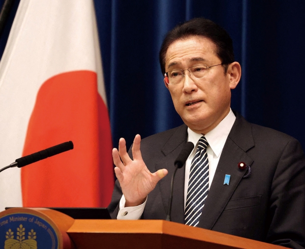 기시다 일본 총리는 향후 5년 안에 일본 방위비를 GDP 2%선까지 증액하라고 지시했다.