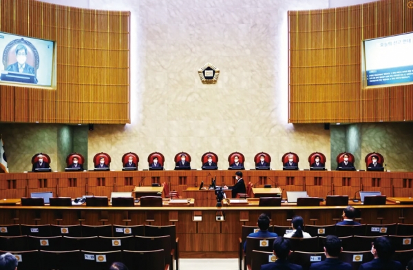 법원내 진보적 성향의 판사들은 김명수 체제에서 주요 법원장 자리를 법관 추천제로 장악한 상황이다.