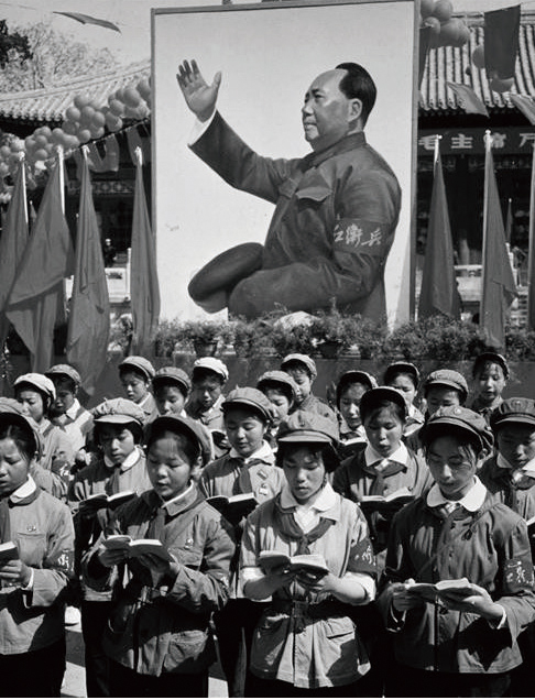 마오쩌둥의 문화대혁명과 홍위병들