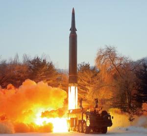 [글로벌뷰] 북한의 미사일 발사는 대선 앞둔 한미동맹 분열 의도